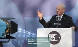 Saraçhane'de tarihi mesaj! Bahçeli 15 Temmuz anmasında konuşma metninin dışına çıktı